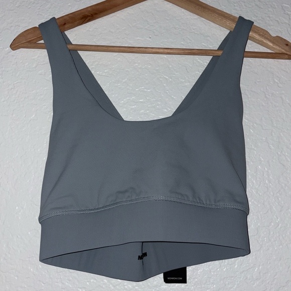Monrow Other - Nwt Monrow criss cross back sports bra